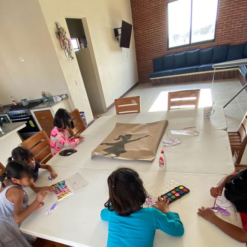familia-ninas-sin-hogar